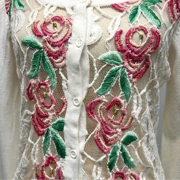 Agua Bendita White Embroidered Floral Lace Button Front Cardigan Sweater Large - Picture 10 of 14